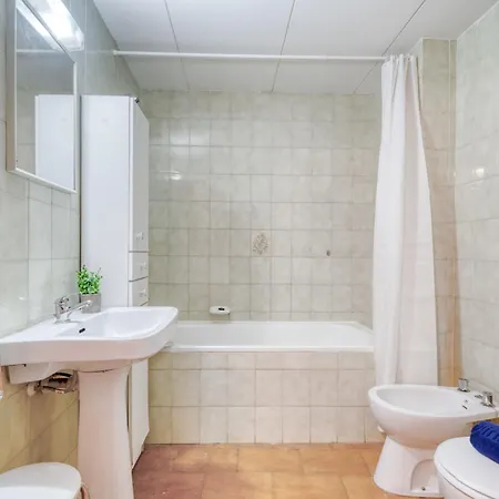 דירה Centro Peatonal Roses-2 By Interhome